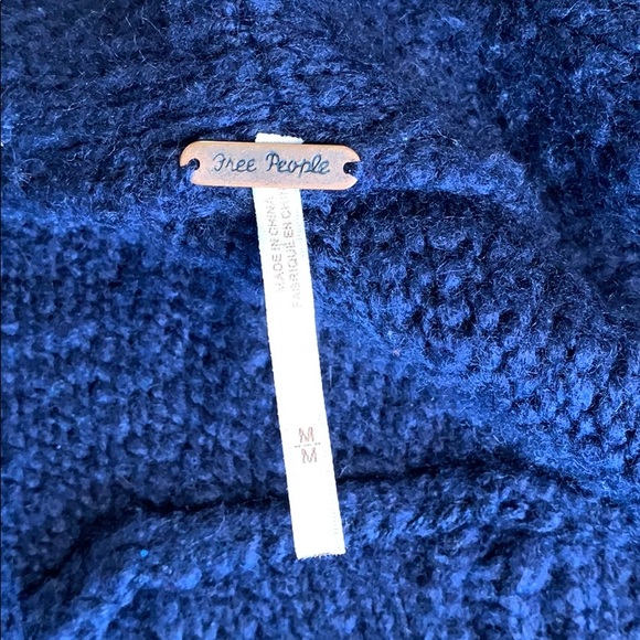 Free People Far Away Cable Knit Cardigan Medium - Picture 5 of 8